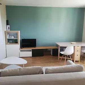 https://jolie-petite-maison-independante.inbrittany.com